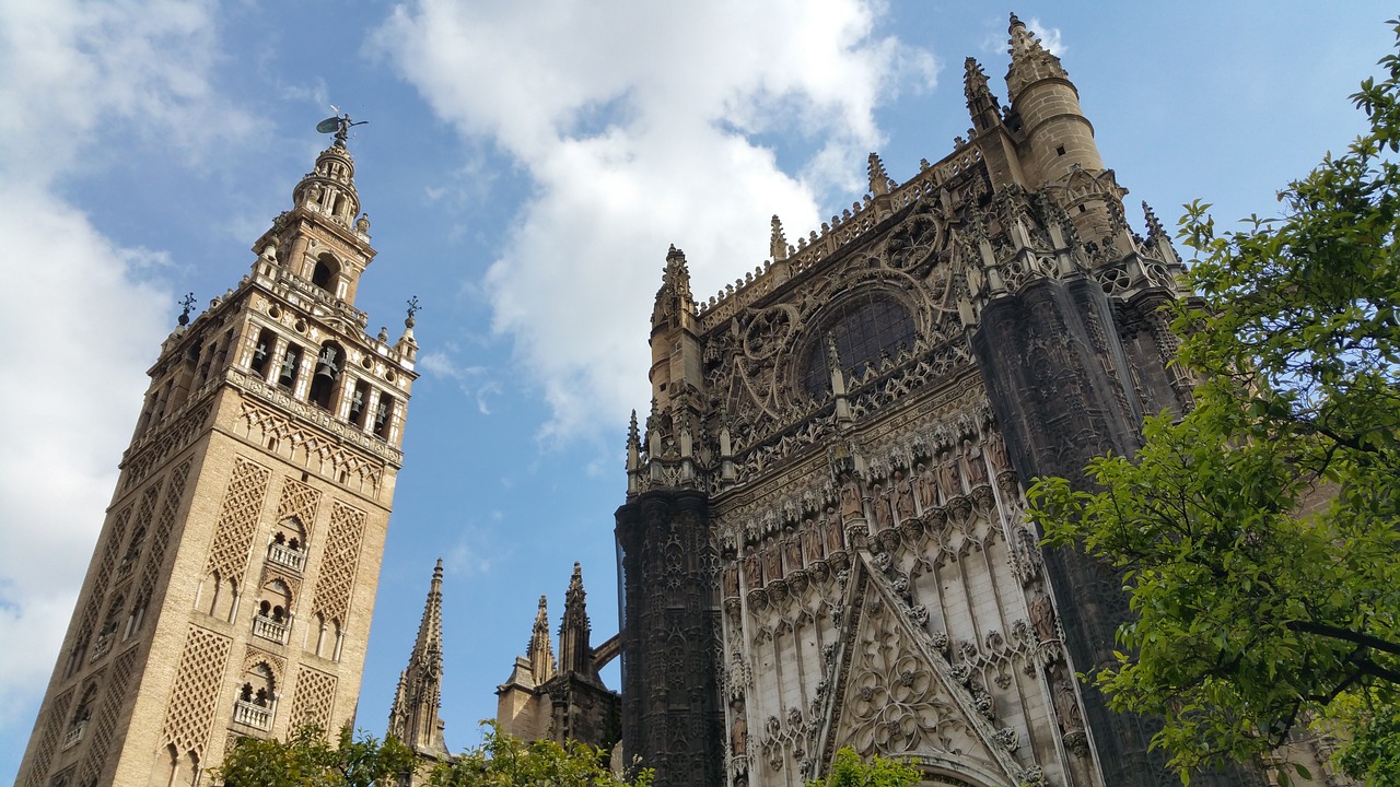 Największa katedra w Europie – zobacz z bliska piękno architektury